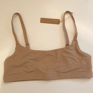 NWT Skims Fits Everybody Scoop Neck Bra/Bralette